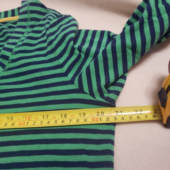 Boden Breton green and black scoop neck tee - Picture 7 of 8